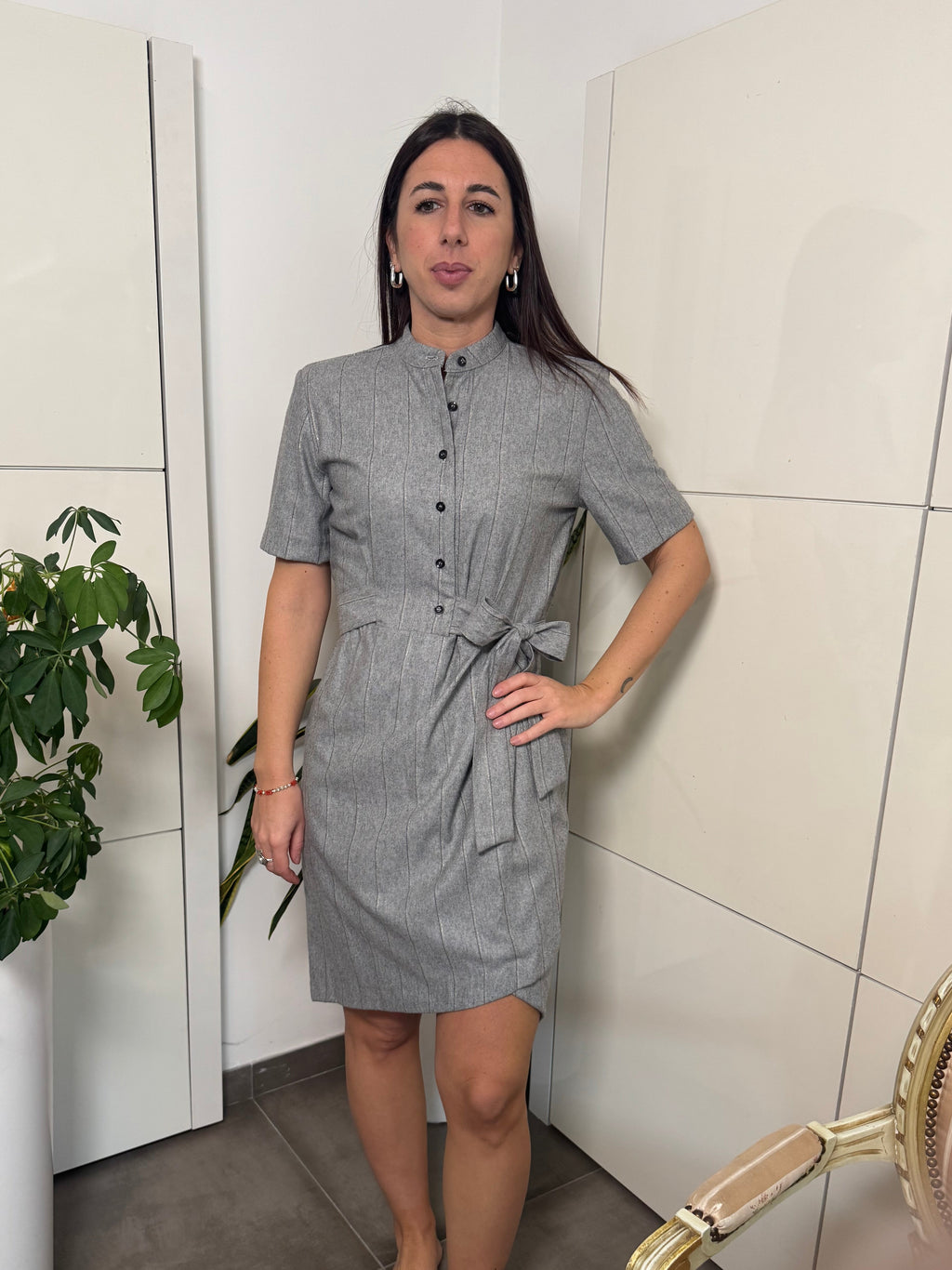 Abito con bottoni e colletto coreana con fiocco in vita- Maryley