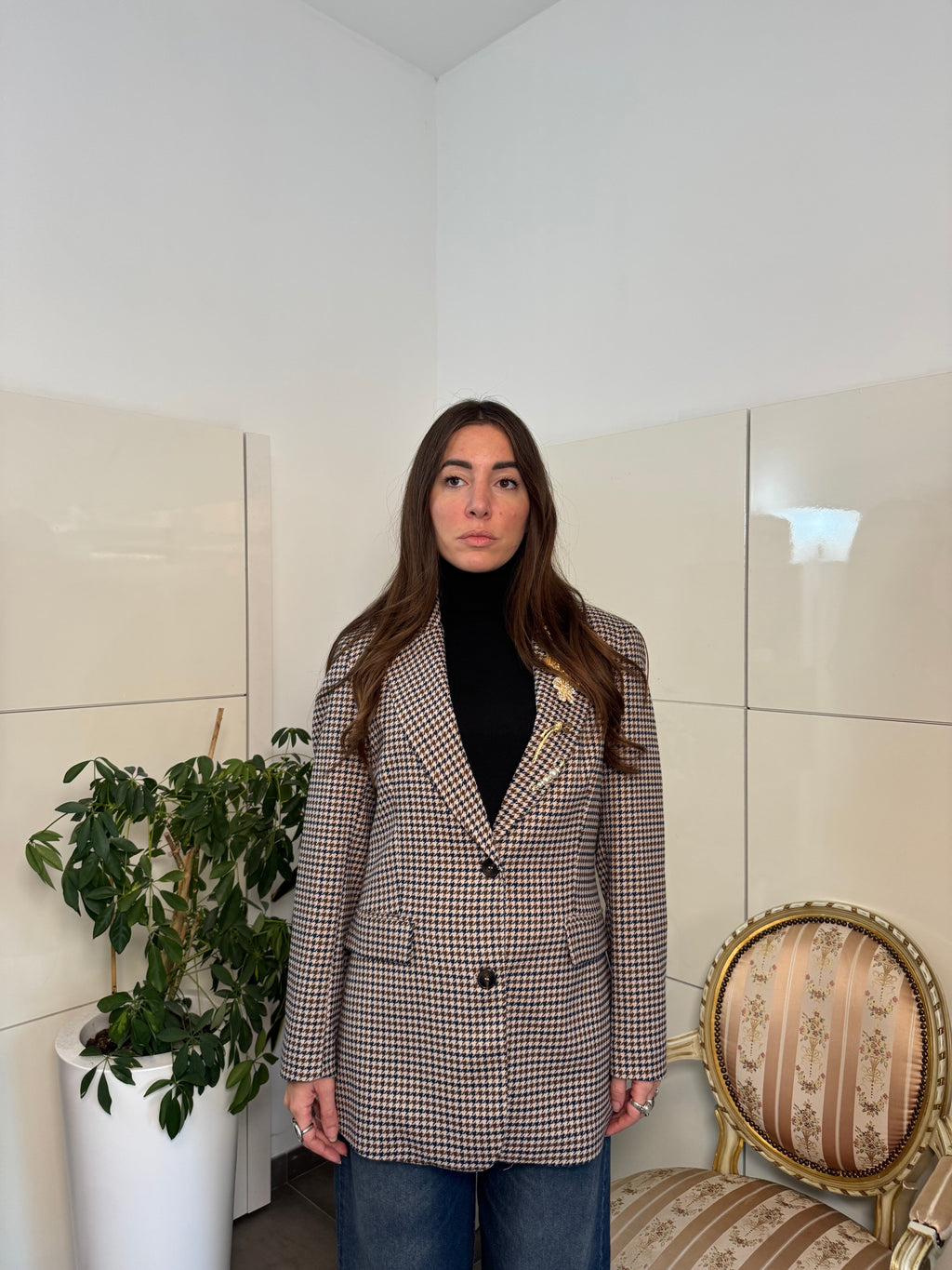 Giacca scozzese con spille-Tensione In