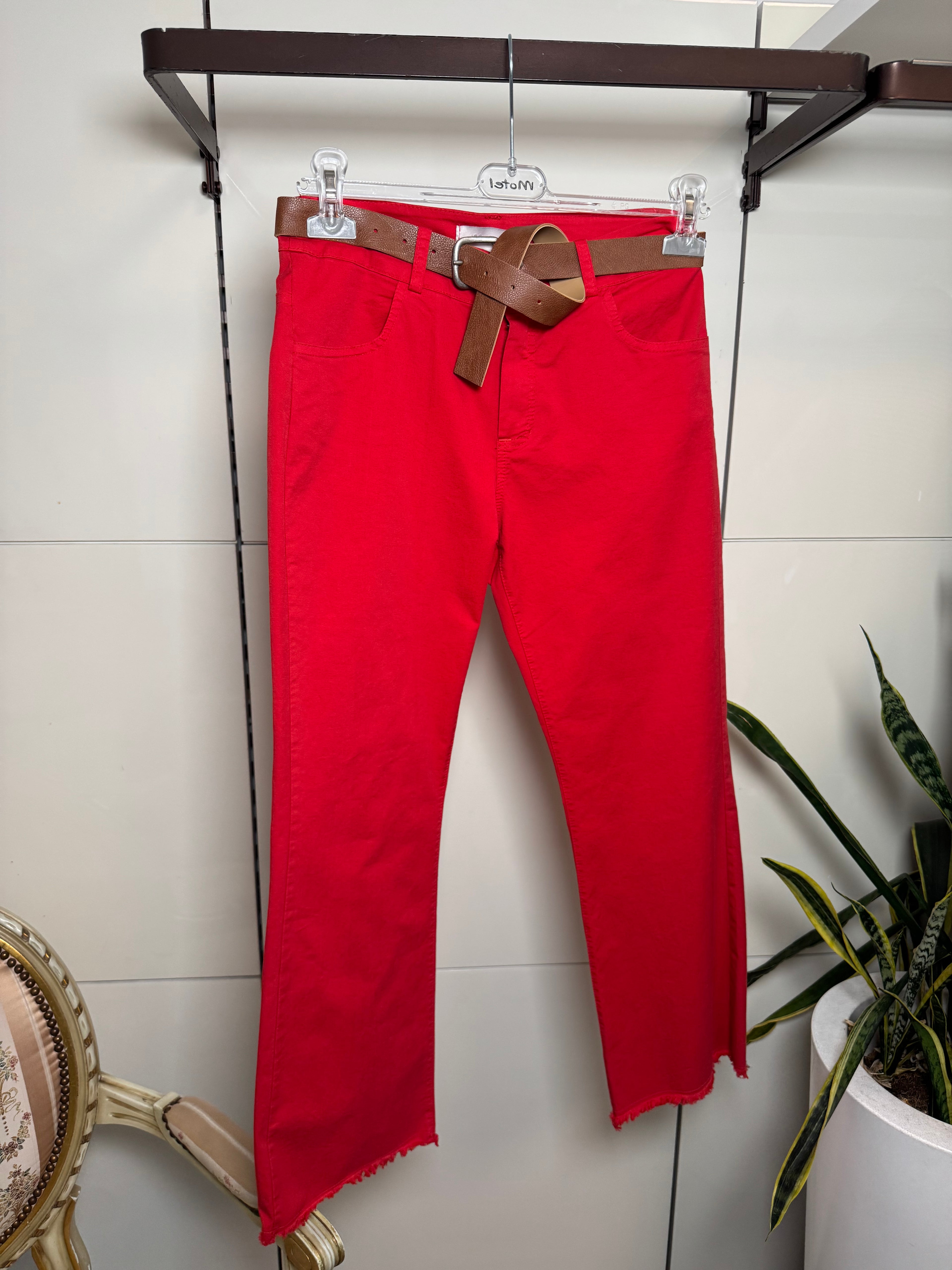 Pantalone cotone, gamba dritta, sfrangiato,colore rosso- Motel