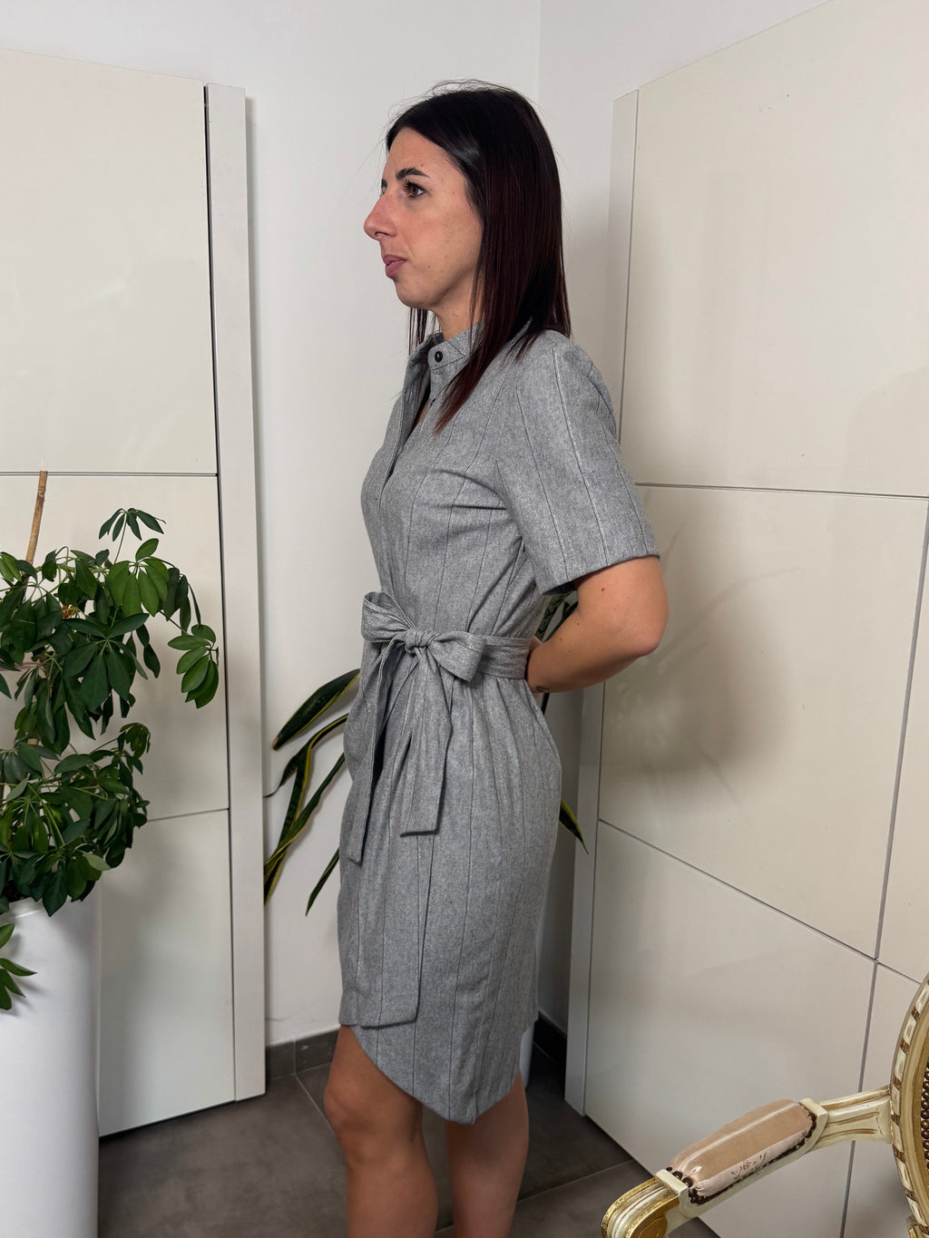 Abito con bottoni e colletto coreana con fiocco in vita- Maryley