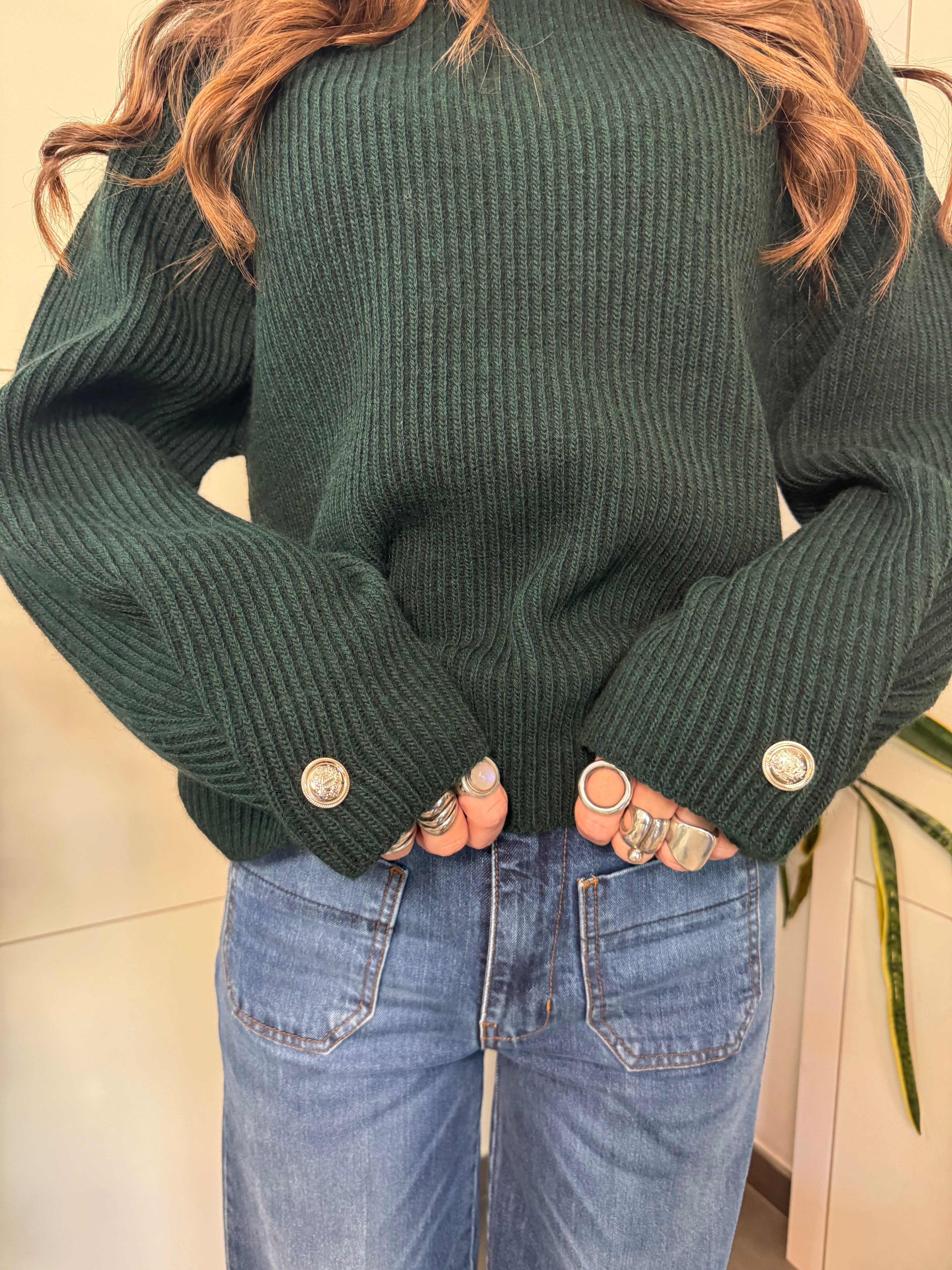 Maglione verde a costine con bottoni oro,  manica raglan- Motel