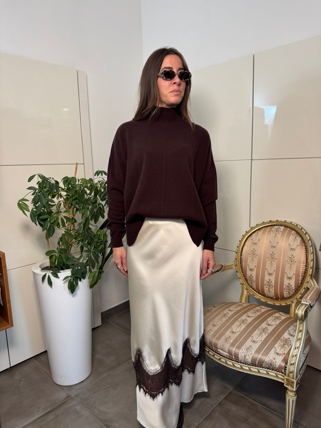 Gonna saten burro dettaglio pizzo-Tensione In