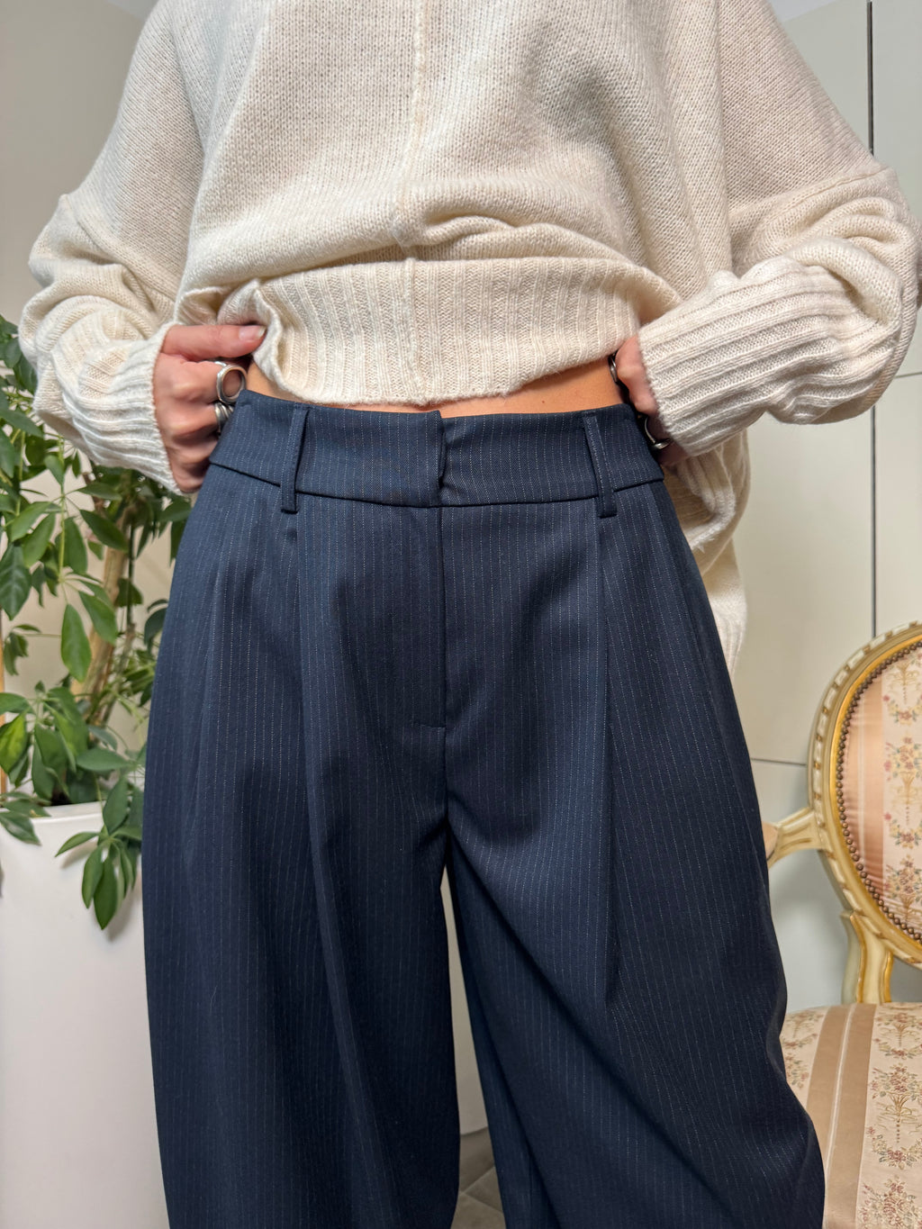 Pantaloni balloon blu gessati-Tensione In